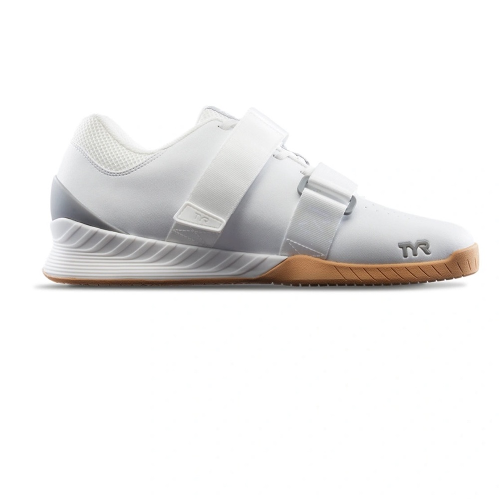TYR brand new Lifting shoes